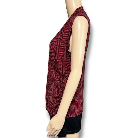 Liz Claiborne Womens Faux Wrap Blouse Shirt Top Chevron Print Red Black Medium - Picture 4 of 8